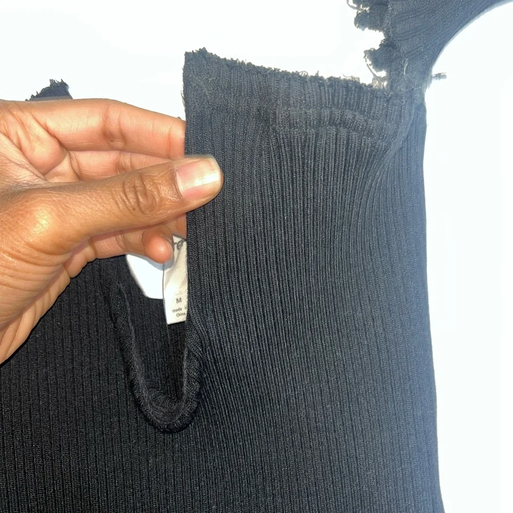 NWT Better Be Ribbed Off The Shoulder Plunge Neck Frayed Bodycon Dress Sz Medium - Picture 3 of 8